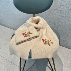 Christian Dior Caps Scarfs